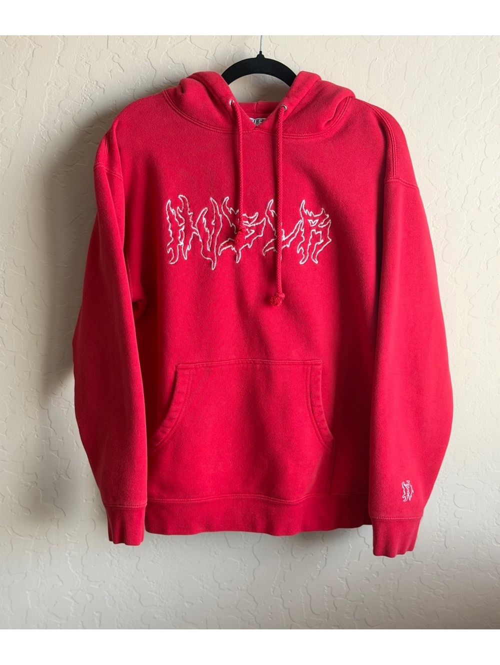 HUSLR Red Embroidered Logo Hoodie Heart Graphic Streetwear Pullover